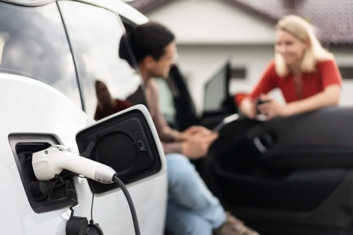 How Long Does It Take To Charge An Electric Car At A Fast Charging Station