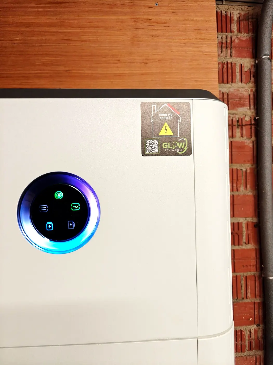 Sigenergy SigenStor tower installed by Glow, up close